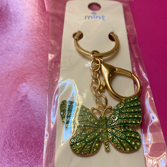 Mint key chain bag charm green butterfly NEW in package - Picture 1 of 5